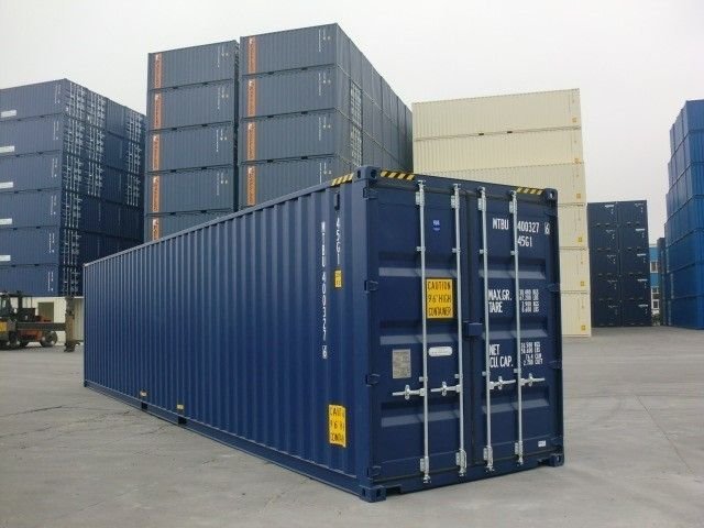 Contenedor Marítimo de 40 Pies – Espacioso y Resistente