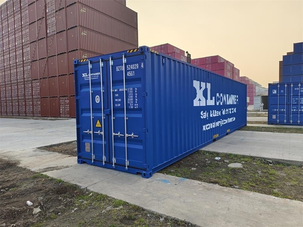Contenedor Marítimo de 40 Pies – Espacioso y Resistente