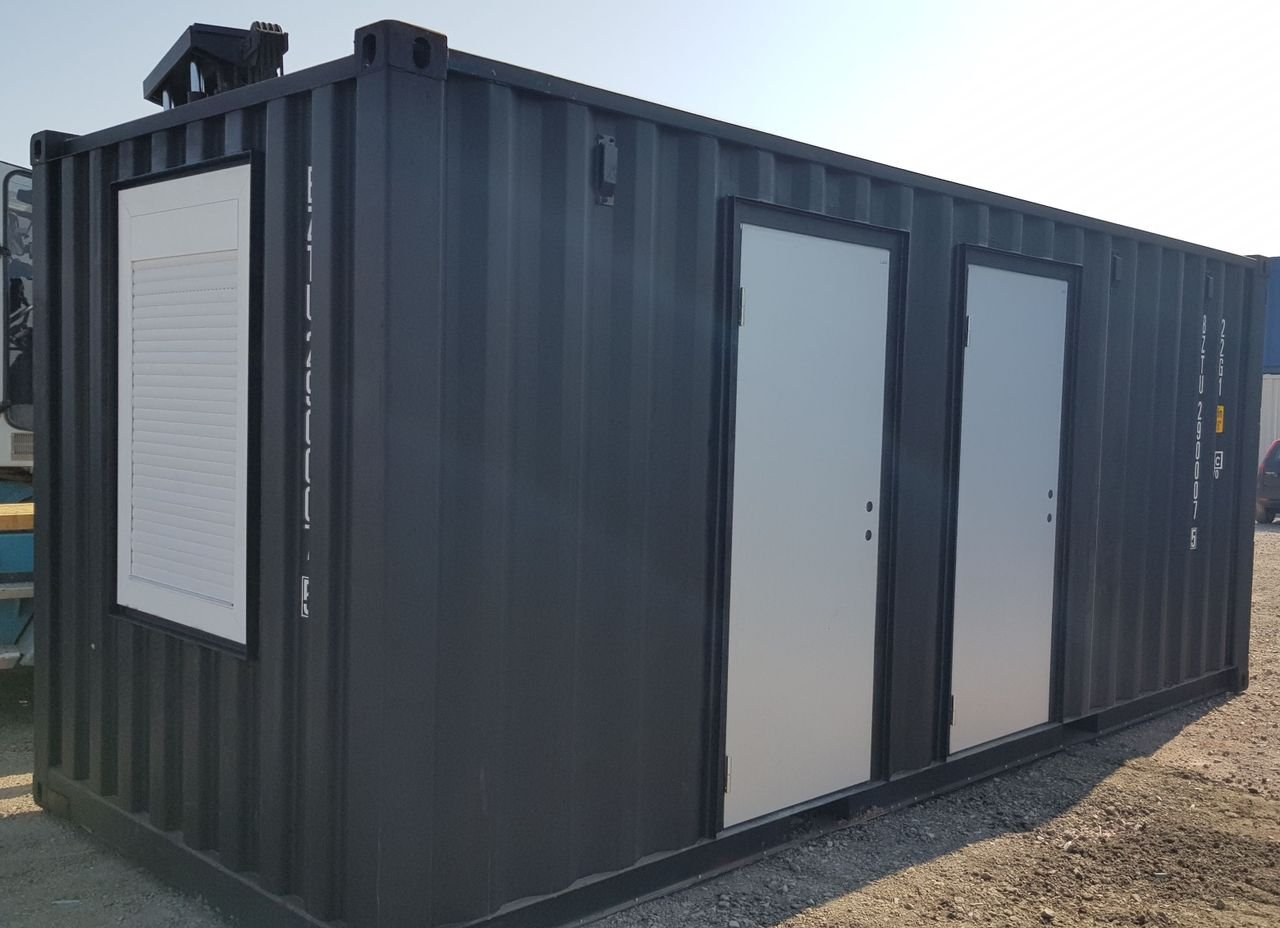 Contenedor acondicionado de 20 pies con dos ventanas y dos puertas